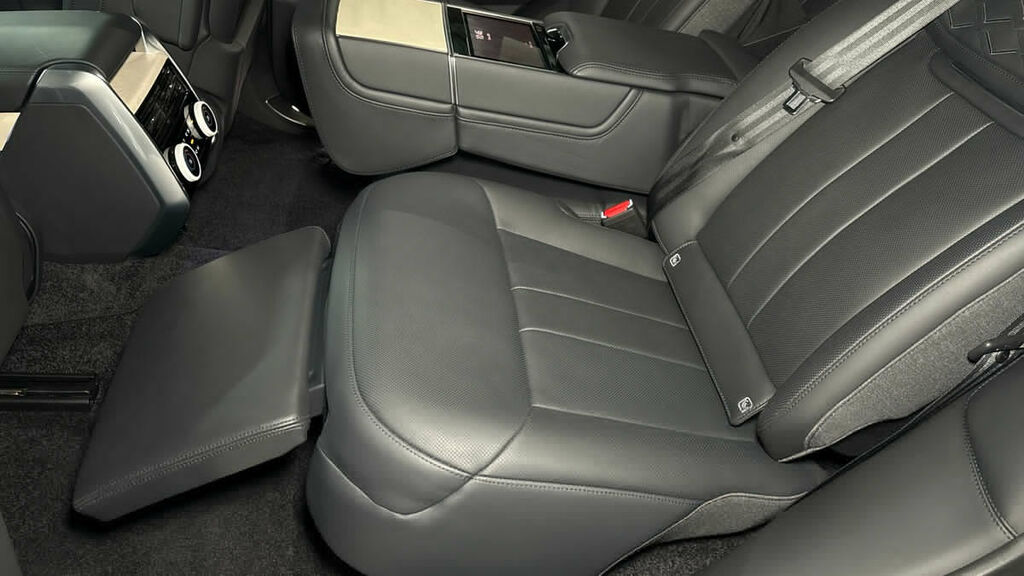 Land Rover Range Rover 2.0 P400e Grey #29