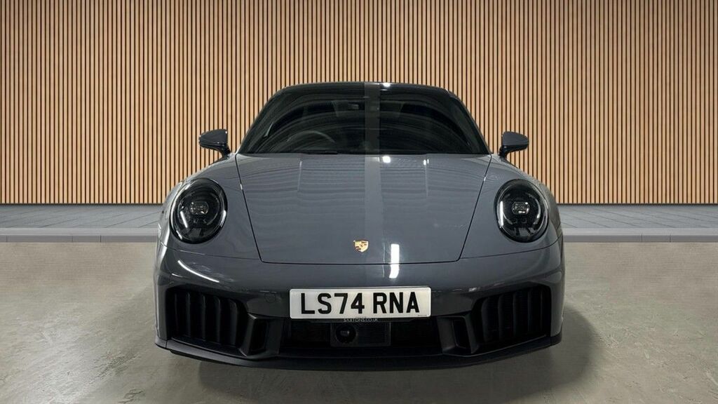 Porsche 911 3.6 T-hybrid 992 Carrera 4 Gts Coupe Hy #3