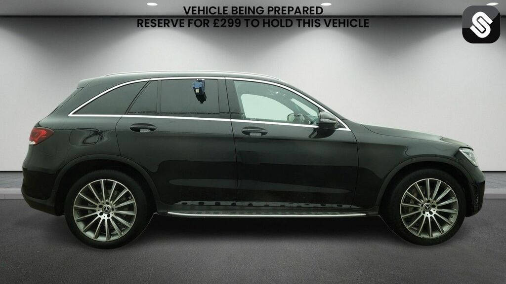 Mercedes-Benz GLC Class Glc 300 4Matic Amg Line Black #5