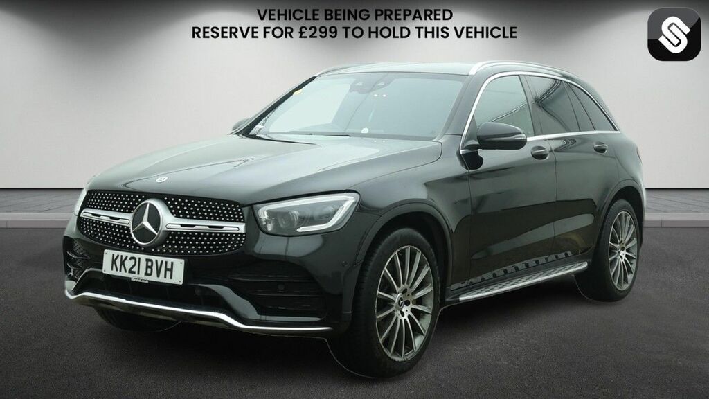 Mercedes-Benz GLC Class Glc 300 4Matic Amg Line Black #2