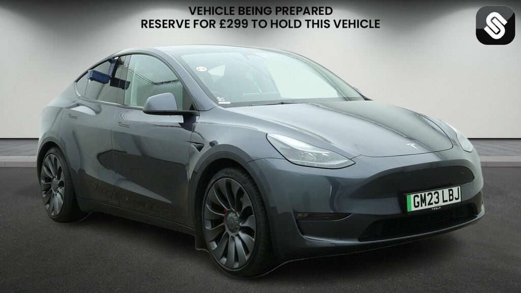 Tesla Model Y Dual Motor Performance Suv 4Wd Grey