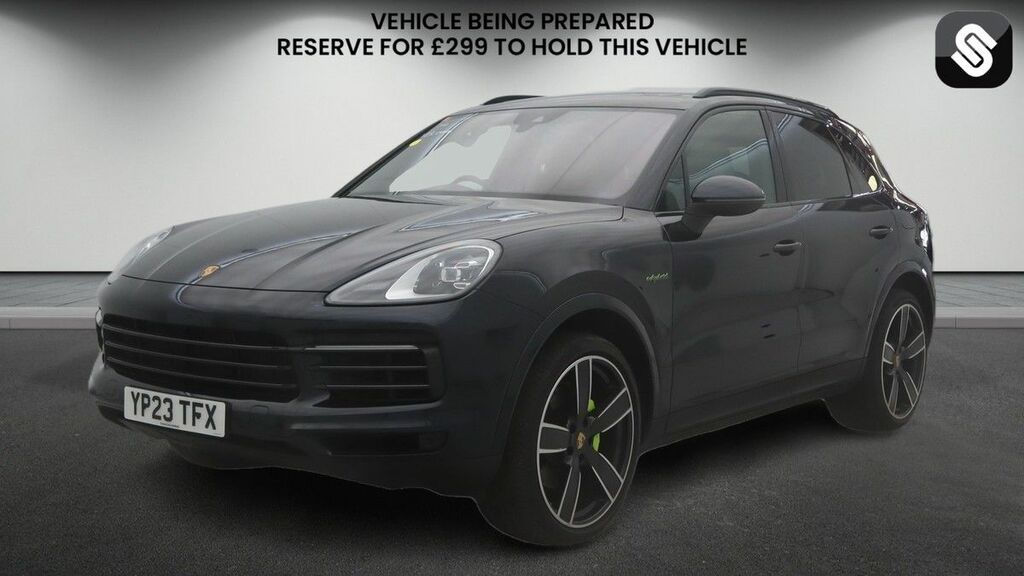 Porsche Cayenne 3.0 V6 E-hybrid 17.9Kwh Platinum Edition Suv P #2