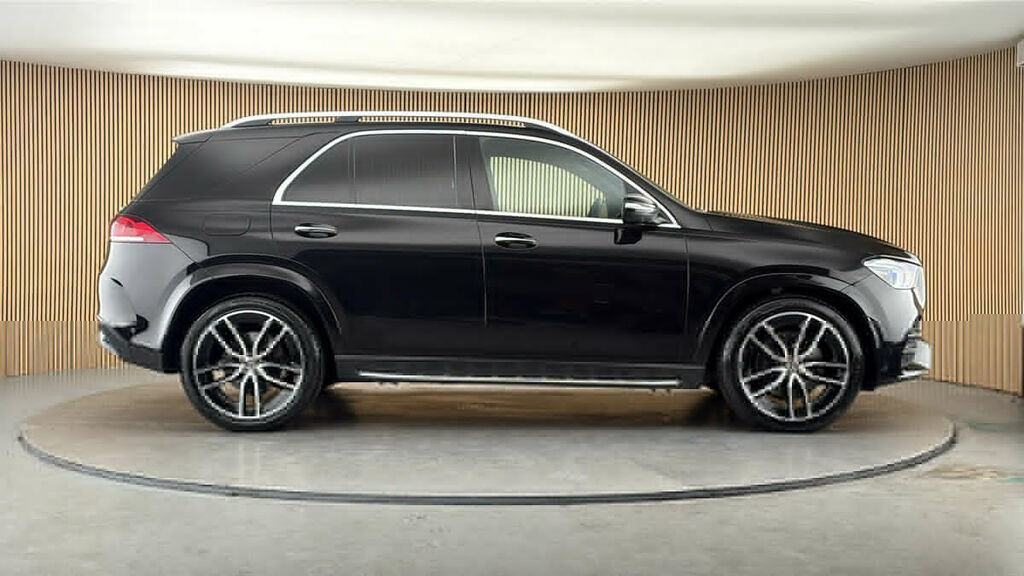 Mercedes-Benz GLE Class Amg Line Blue #16
