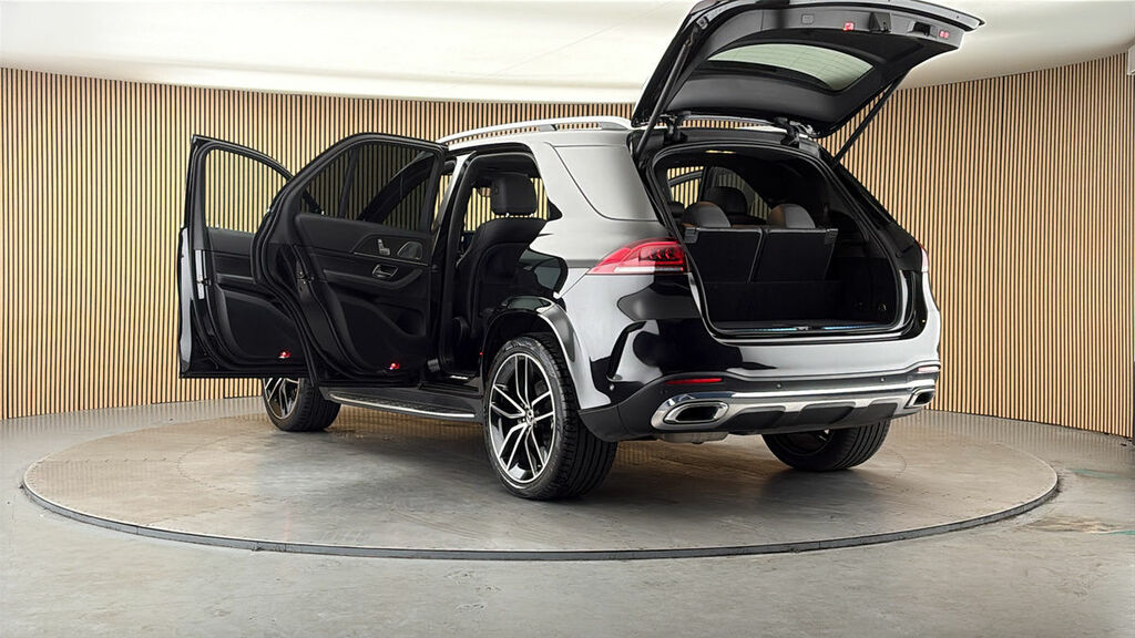 Mercedes-Benz GLE Class Amg Line Blue #23