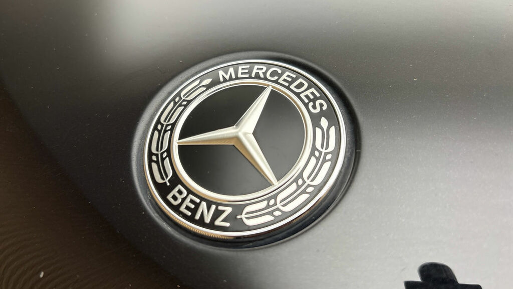 Mercedes-Benz GLE Class Amg Line Blue #24