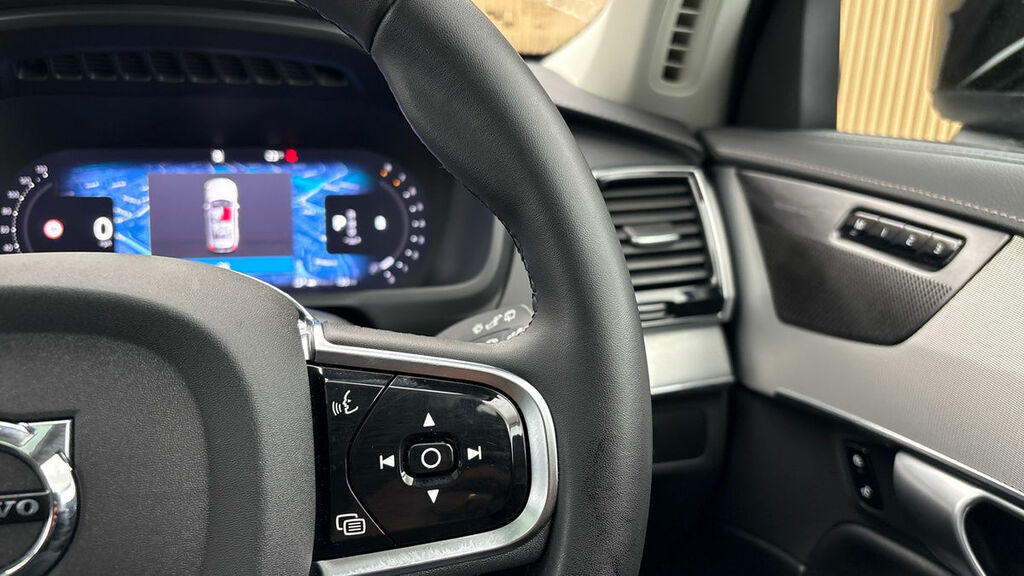 Volvo XC90 Plus Blue #14