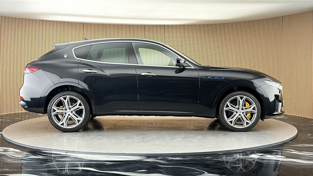 Maserati Levante 3.0 V6 Modena S Blue #16