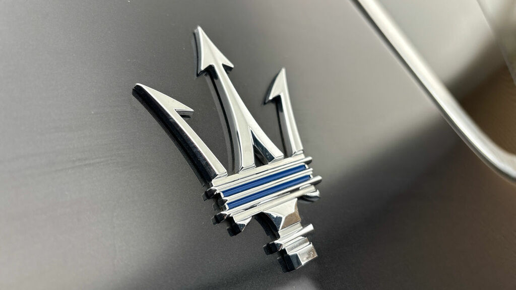 Maserati Levante 3.0 V6 Modena S Blue #27