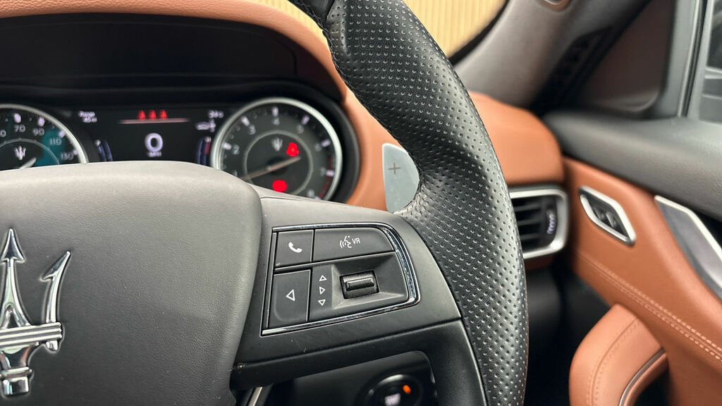 Maserati Levante 3.0 V6 Modena S Blue #14