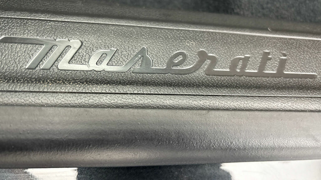Maserati Levante 3.0 V6 Modena S Blue #29