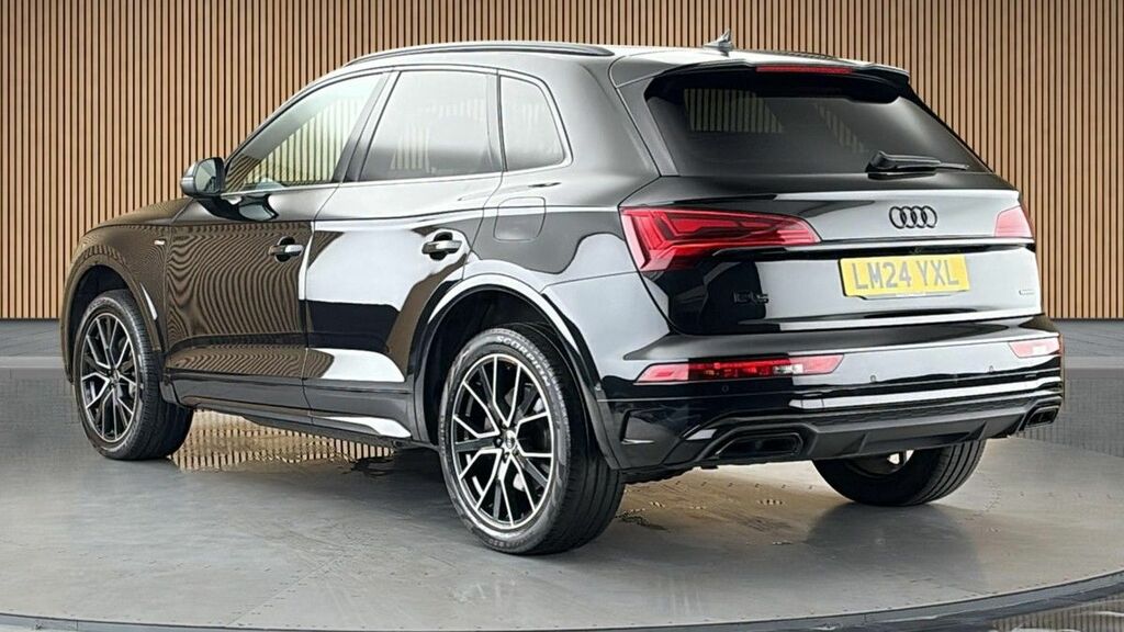 Audi Q5 2.0 Tfsie 50 Black Edition Suv Plug-in Black #2