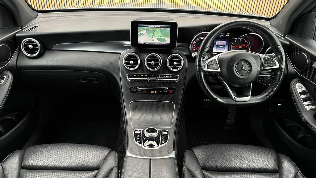 Mercedes-Benz GLC Class 2L Amg Line Silver #12