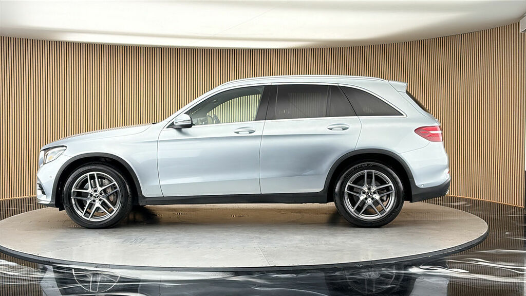Mercedes-Benz GLC Class 2L Amg Line Silver #15