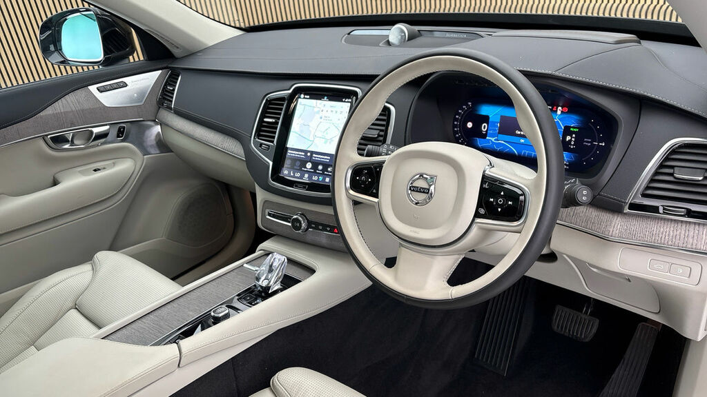 Volvo XC90 2.0H T8 Recharge 18.8Kwh Ultimate Bright Suv P Black #5