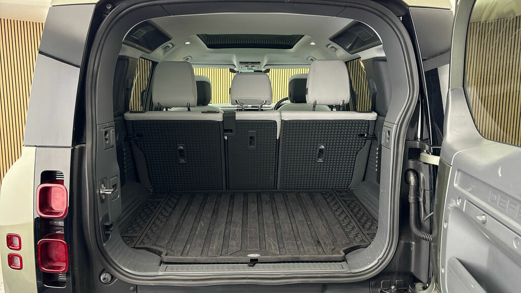 Land Rover Defender 110 3.0 D300 X-dynamic Hse 110 Black #11