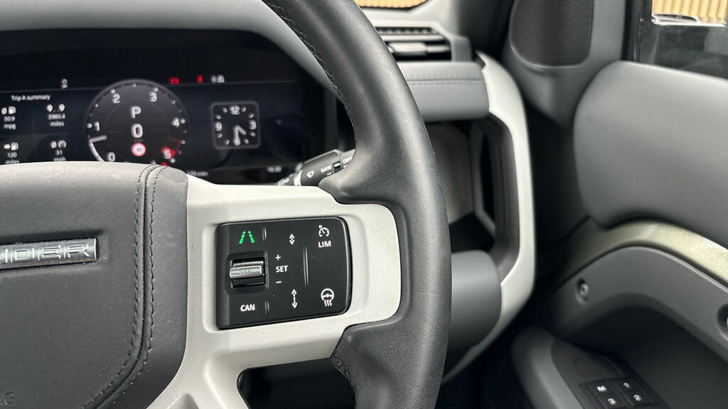 Land Rover Defender 110 3.0 D300 X-dynamic Hse 110 Black #14