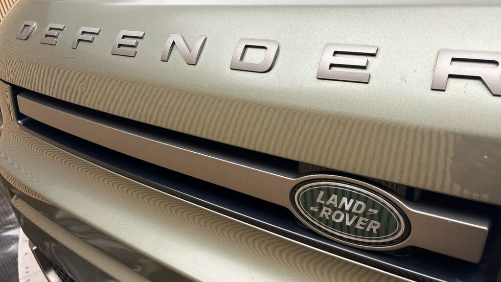 Land Rover Defender 110 3.0 D300 X-dynamic Hse 110 Black #24