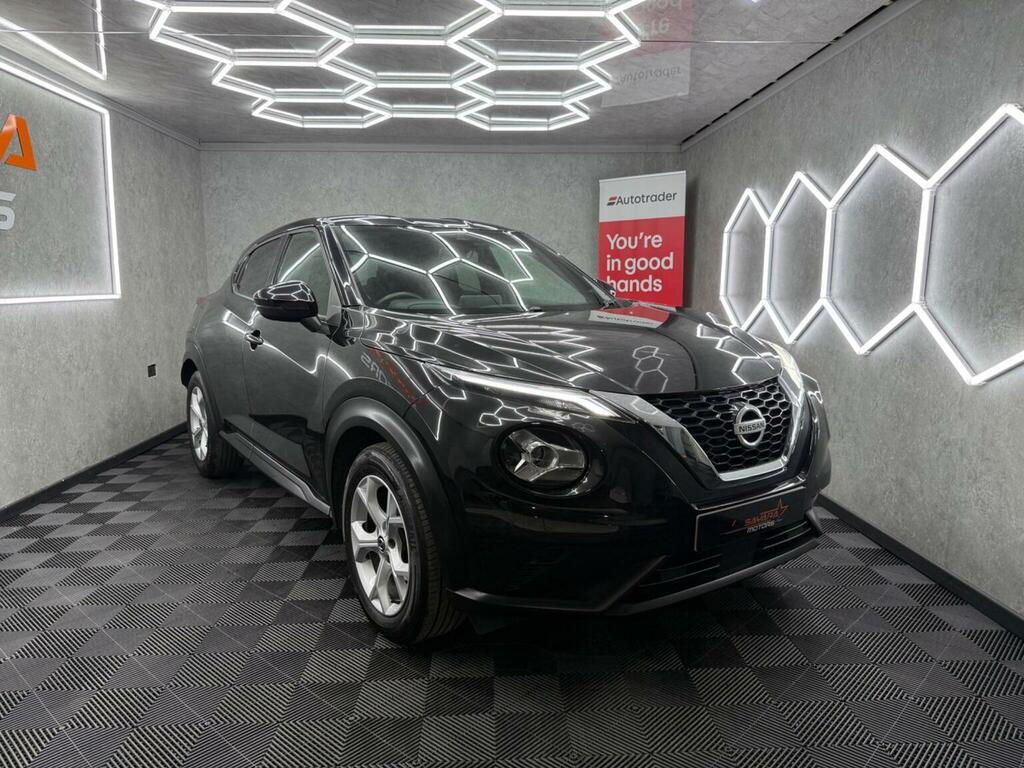 Nissan Juke Suv 1.0 Dig-t N-connecta Euro 6 Ss 202070 SB70OPA Black #5