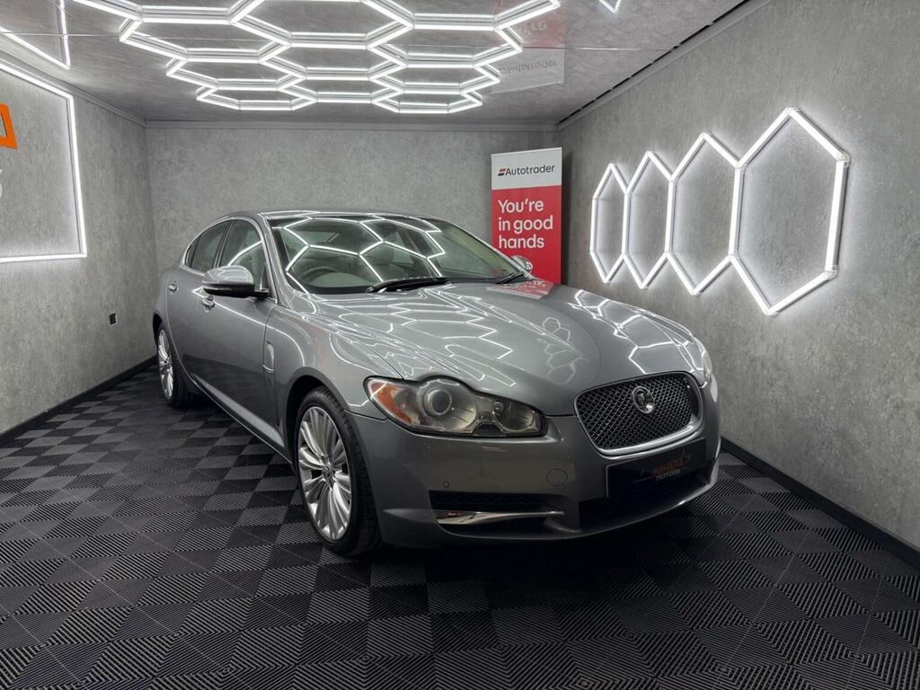 Jaguar XF Saloon 3.0D V6 Premium Luxury Euro 5 201 Grey #6