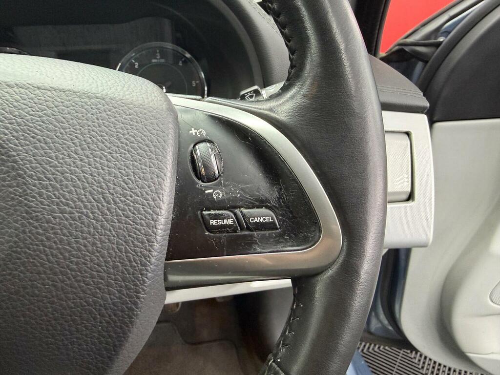 Jaguar XF Black #34