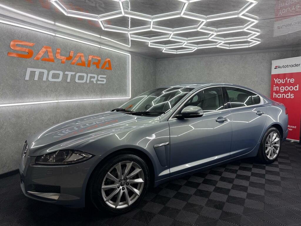 Jaguar XF Black #7