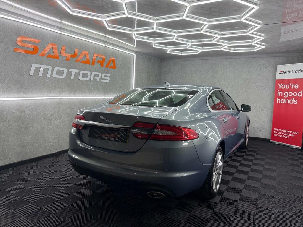 Jaguar XF Black #11