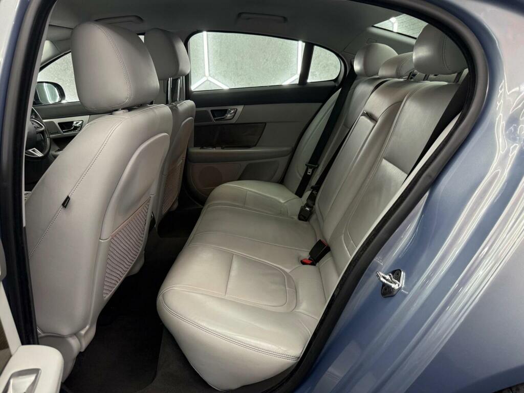 Jaguar XF Black #22