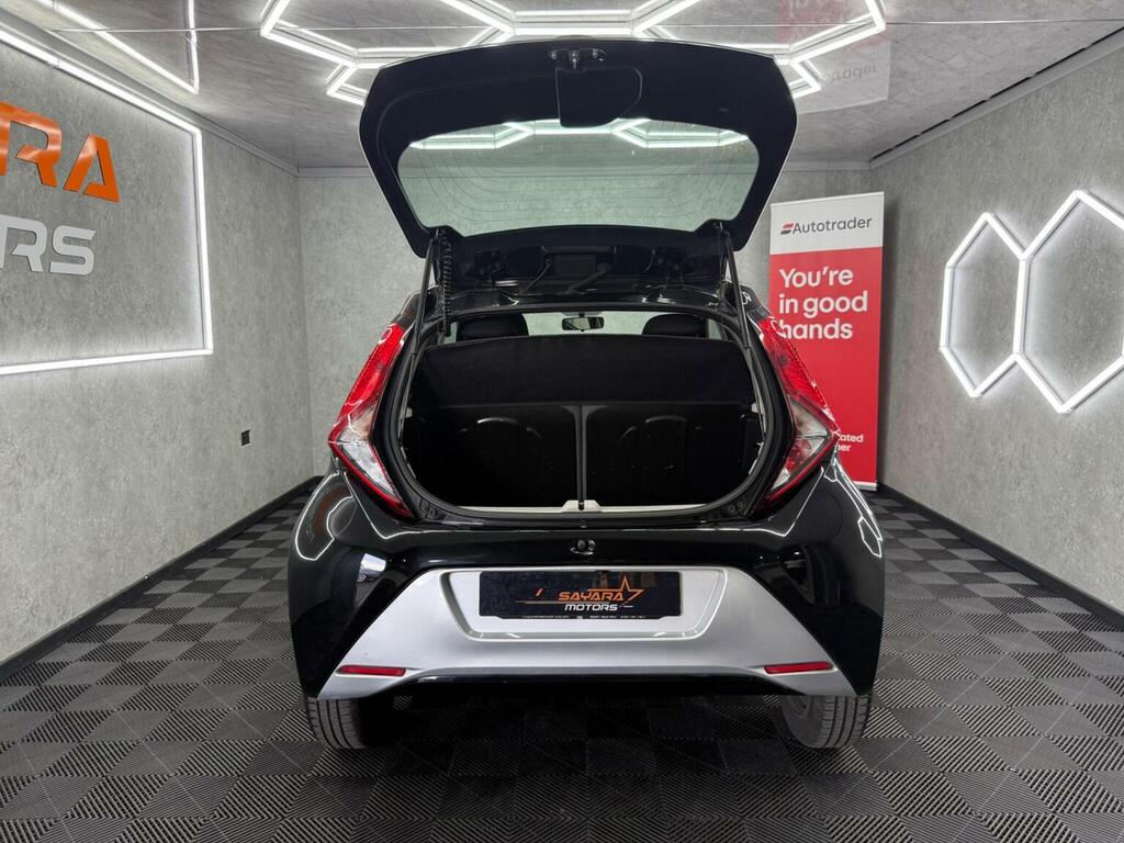 Toyota Aygo Hatchback X-play  #16