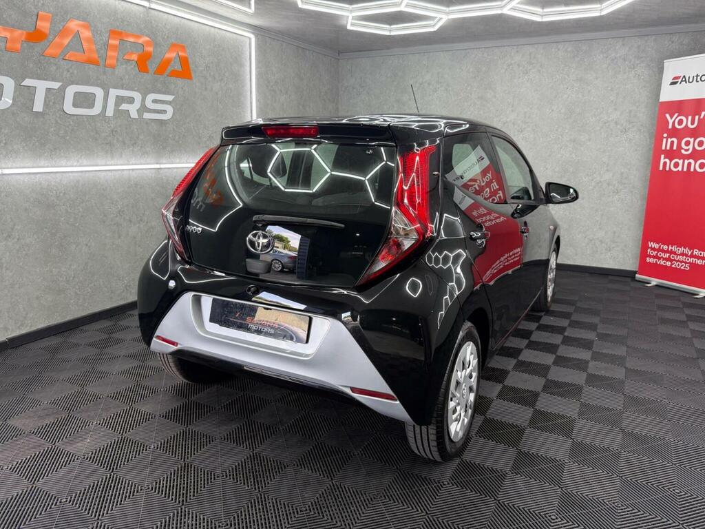 Toyota Aygo Hatchback X-play  #11