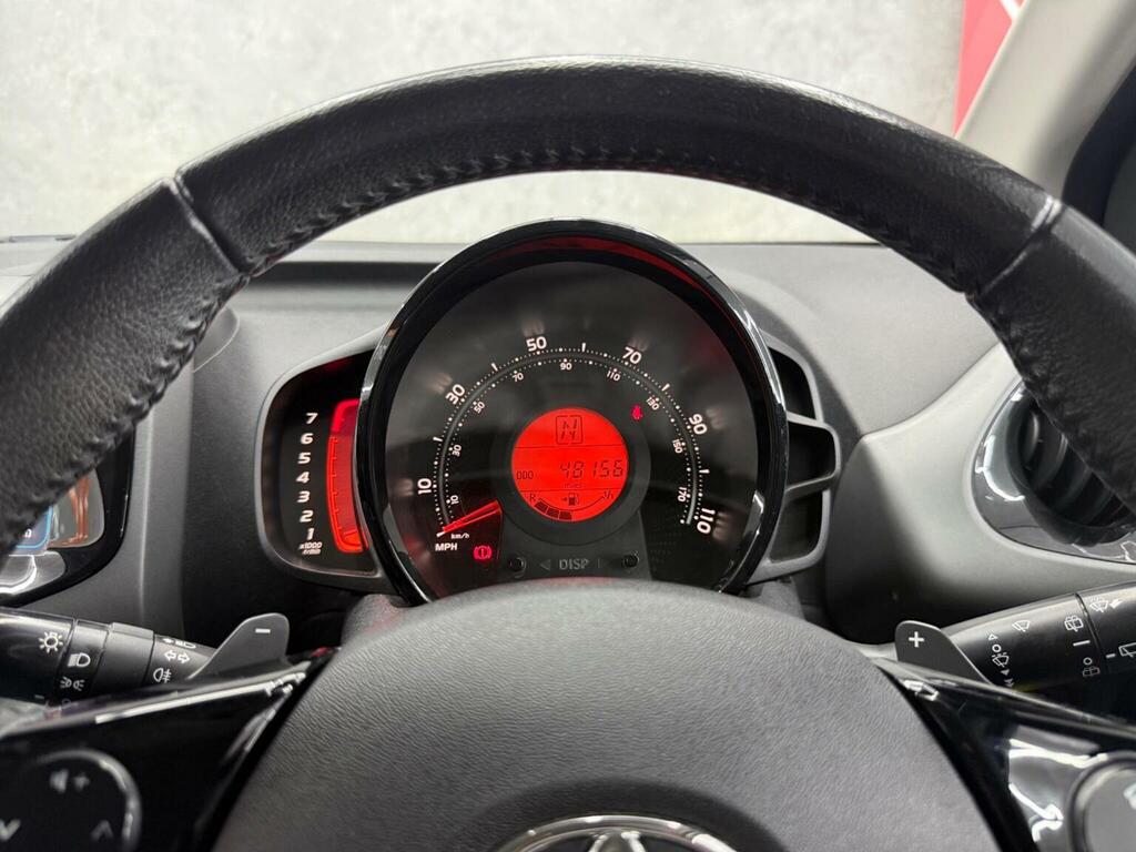 Toyota Aygo Hatchback X-play  #27