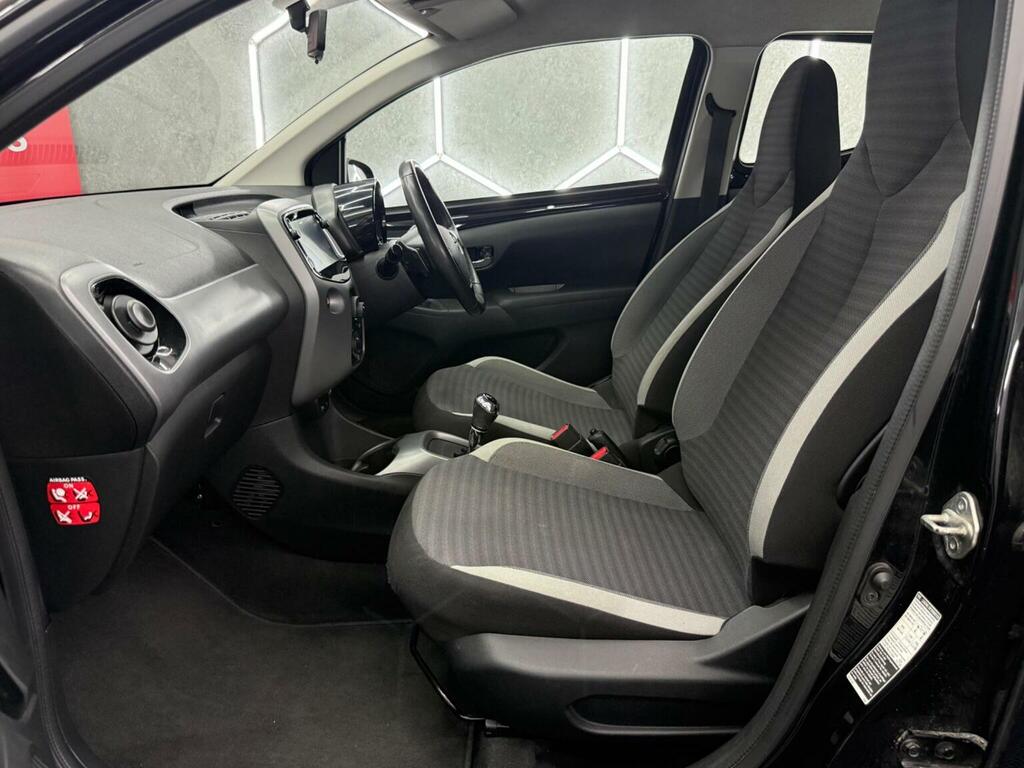 Toyota Aygo Hatchback X-play  #21