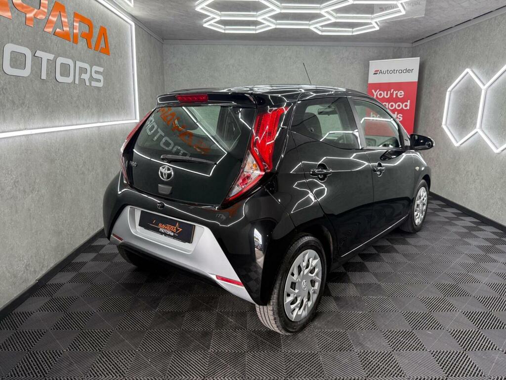 Toyota Aygo Hatchback X-play  #12