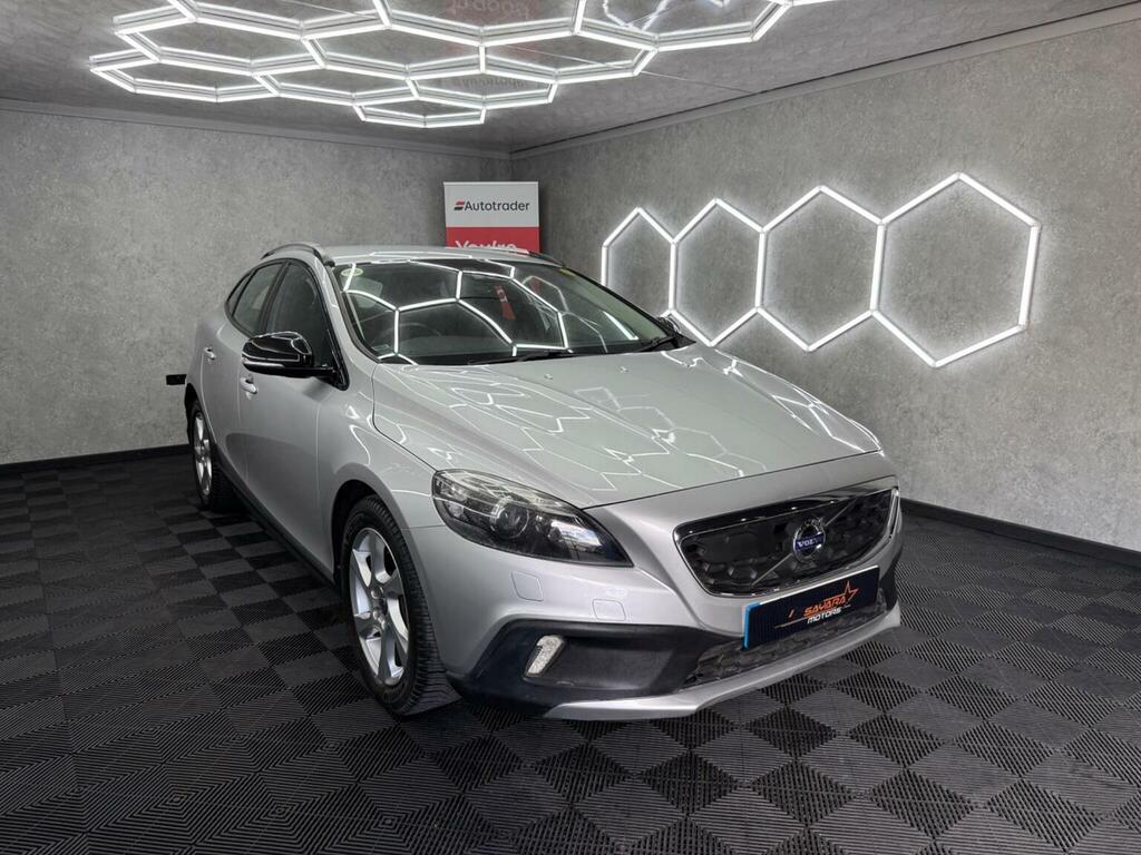 Volvo V40 Cross Country Hatchback 1.6 D2 Se Powershift Ss 201414 Blue #4