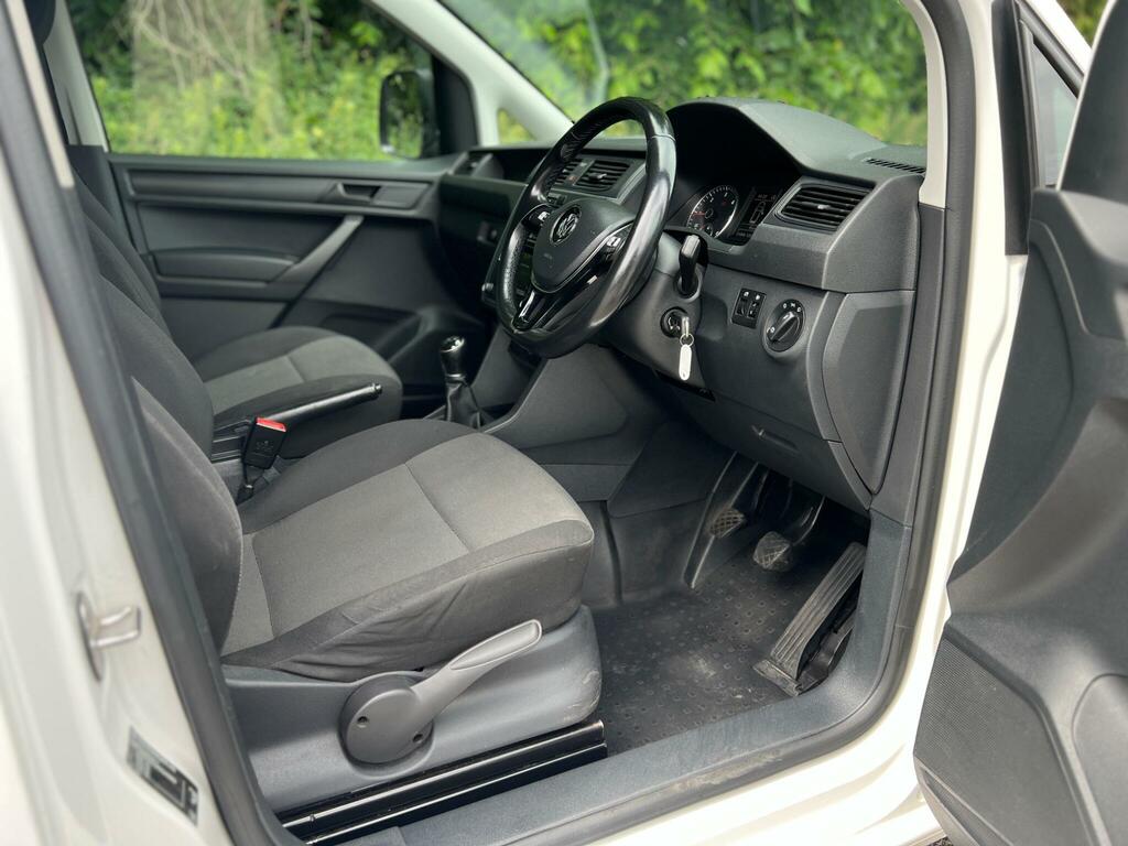 Volkswagen Caddy Panel Van C20 Tdi Highline 201767 Red #7