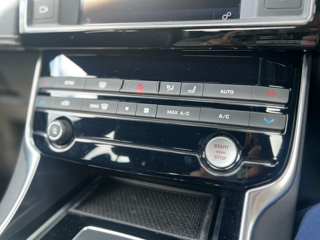 Jaguar XE R-sport Grey #4