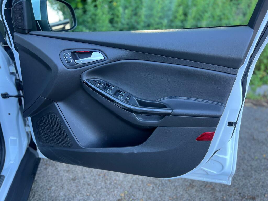 Ford Focus 2.0 Titanium X Tdci 148 Bhp Grey #42