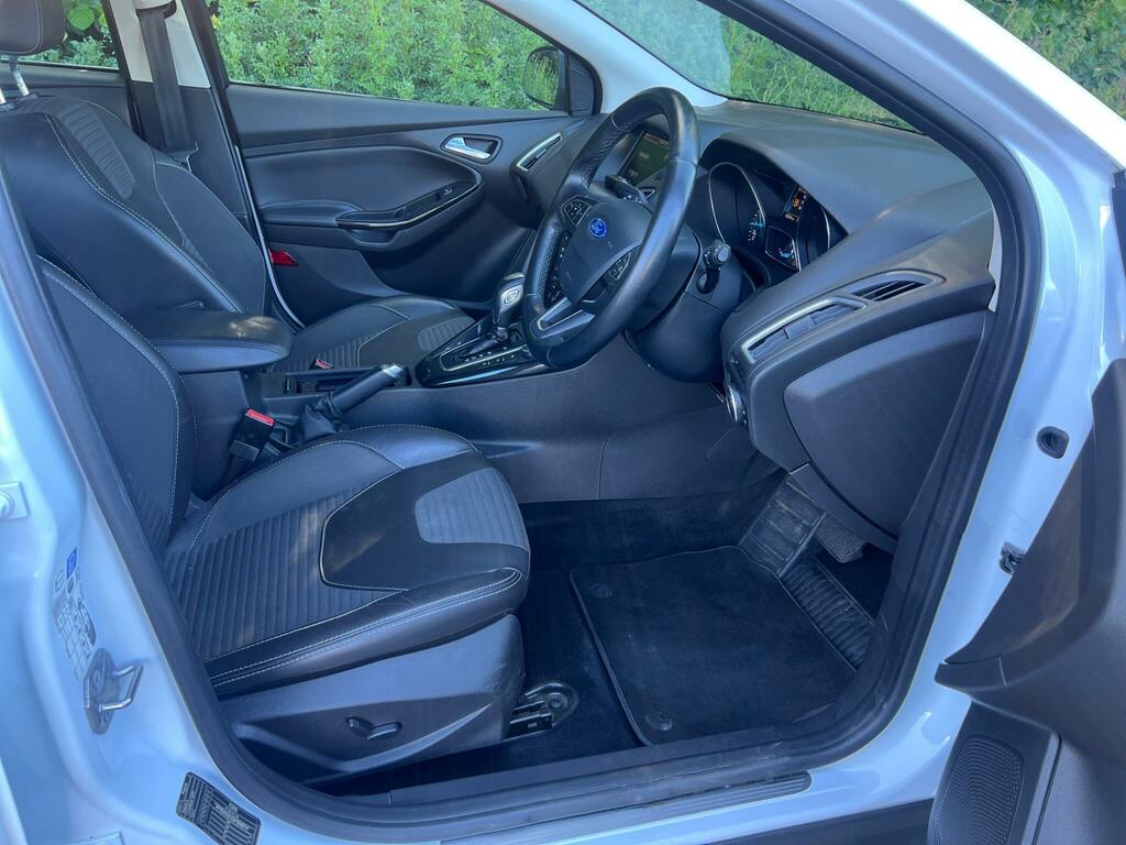 Ford Focus 2.0 Titanium X Tdci 148 Bhp Grey #32
