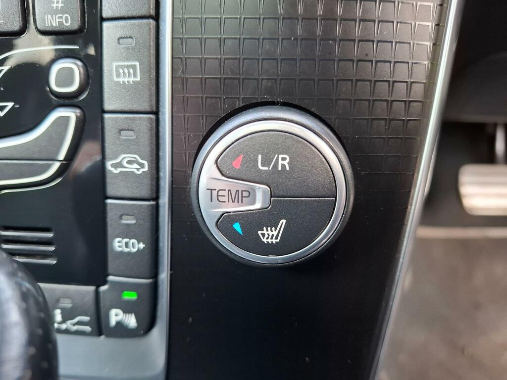 Volvo V40 Hatchback 2.0 D4 R-design Nav Plus Euro 6 Ss White #14