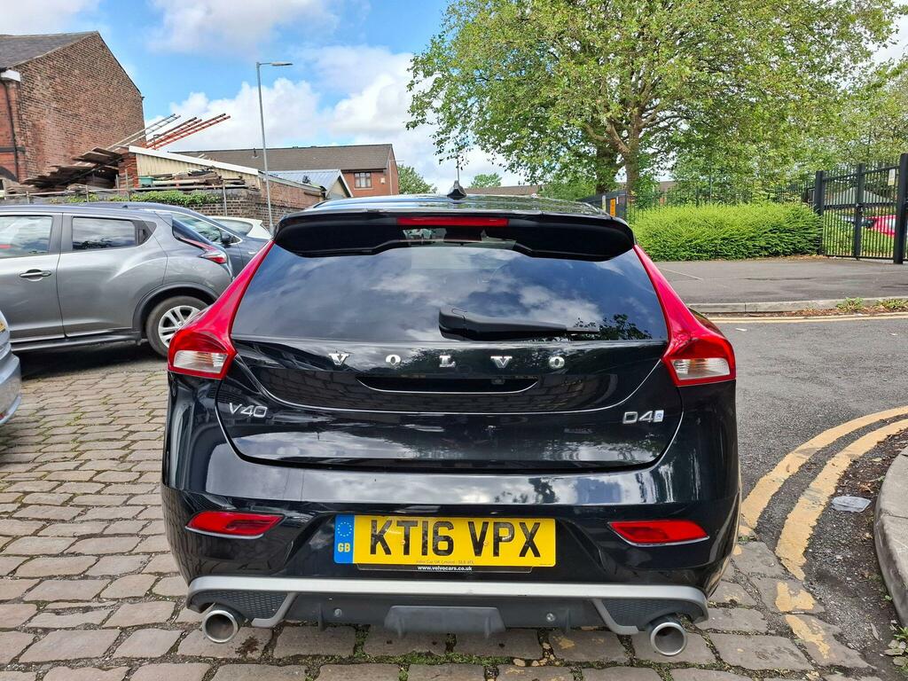 Volvo V40 R-design Pro Black #6