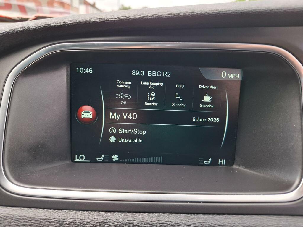 Volvo V40 Hatchback 2.0 D4 R-design Nav Plus Euro 6 Ss White #19