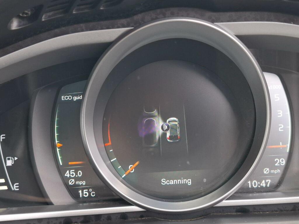 Volvo V40 Hatchback 2.0 D4 R-design Nav Plus Euro 6 Ss White #21