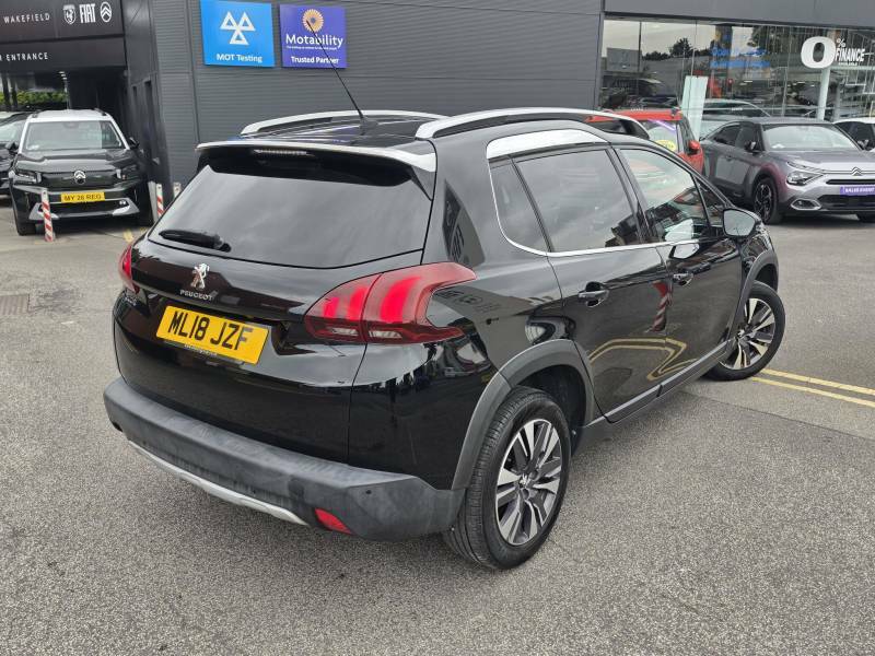 Peugeot 2008 1.2 Puretech Allure - 2018 18 ML18JZF Black #4