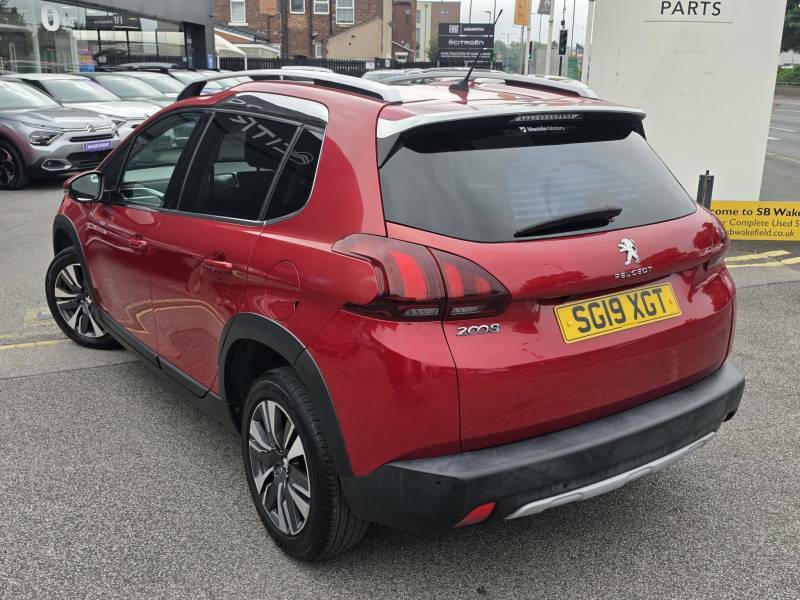 Peugeot 2008 1.2 Puretech Allure Premium Start Stop - 201 SG19XGT Red #3
