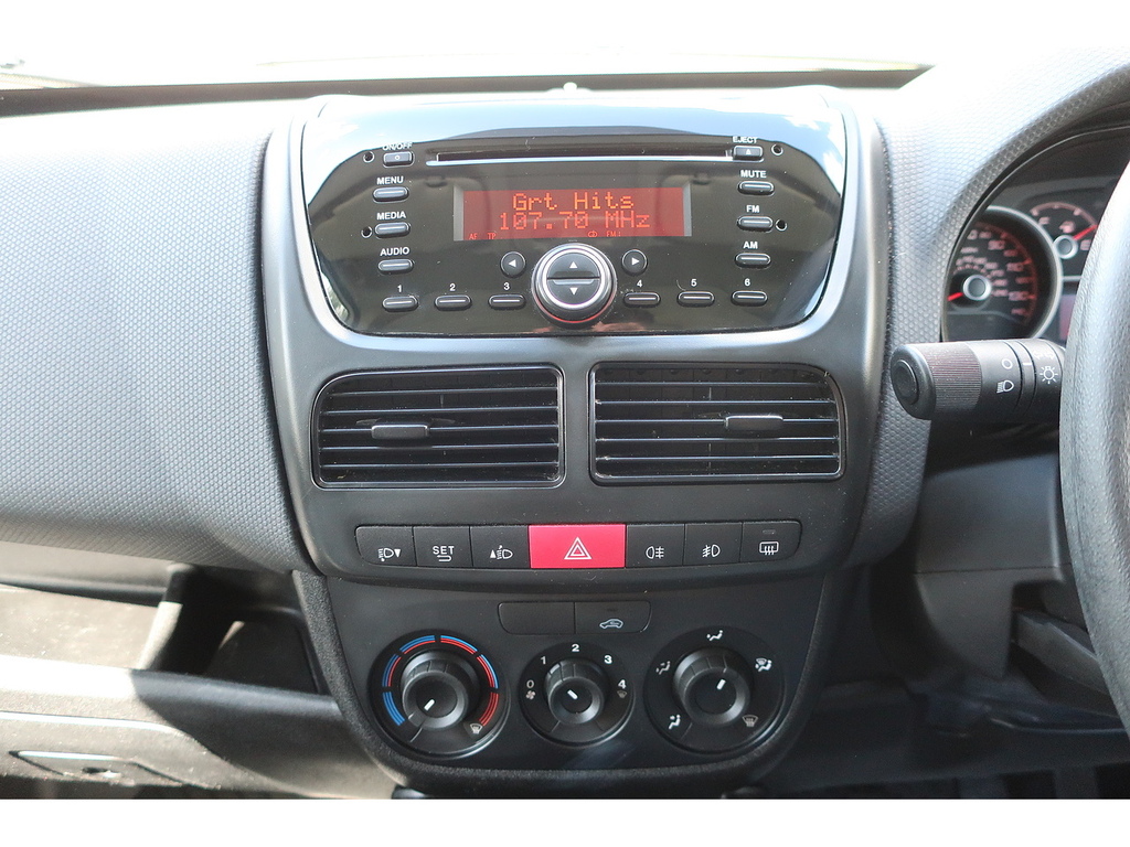 Fiat Doblo 1.6L Active 6Dr Grey #19