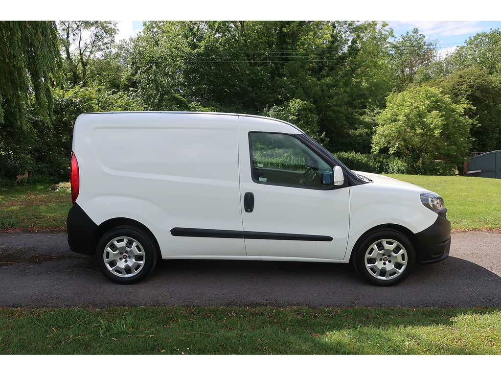 Fiat Doblo 1.6L Active 6Dr Grey #15