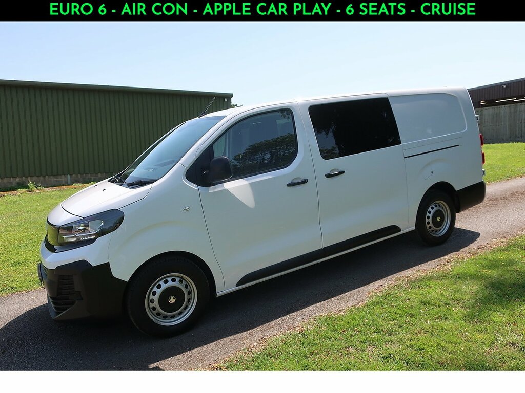 Vauxhall Vivaro 2.0 Turbo D Prime XL Crew Van Double Cab 6Dr Diese White