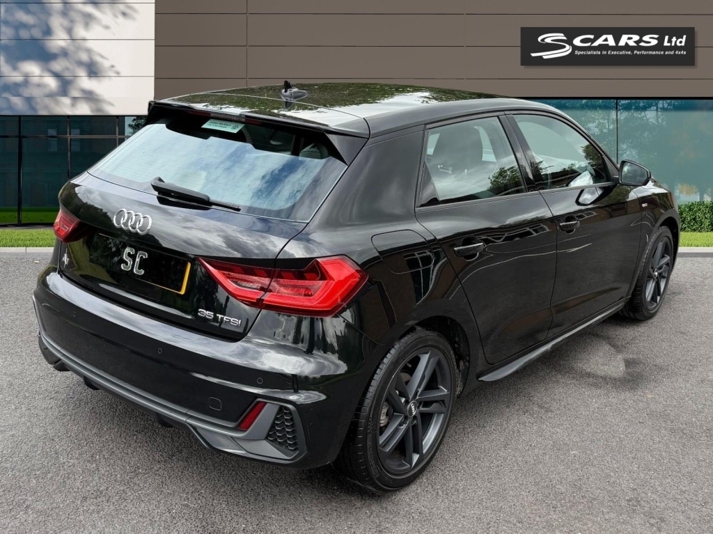 Audi A1 1.5 Sportback Tfsi KL19ARZ Black #6
