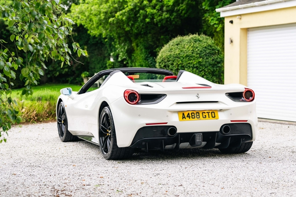 Ferrari 488 3.9 Spider White #4