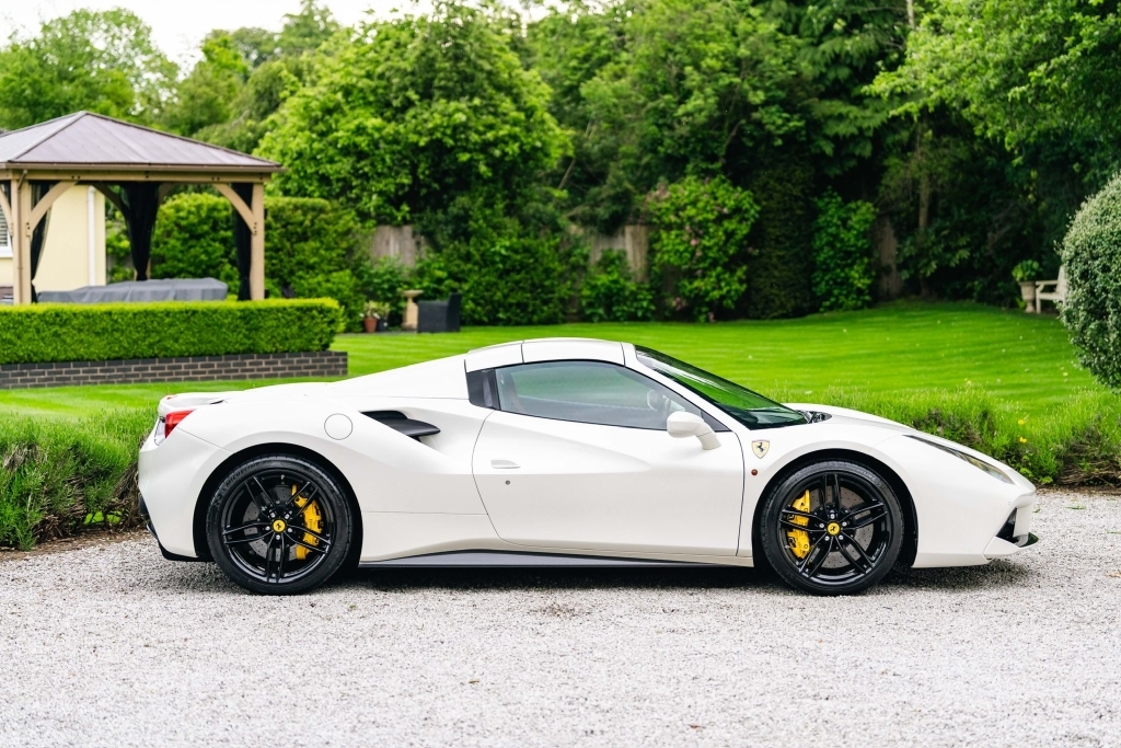 Ferrari 488 3.9 Spider White #5