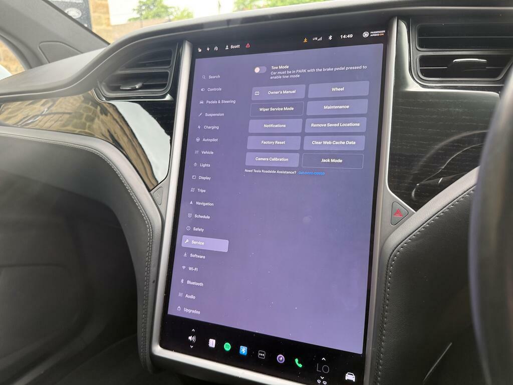 Tesla Model X Performance Black #33